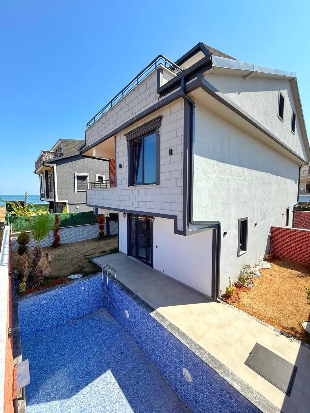 DENİZE 2.PARSEL, ARKA CEPHE, HER KAT DENİZ MANZARALI, HAVUZLU 4+1 TRİPLEKS VİLLA! KOCAALİ ALANDERE MH — Satılık Villa, Kocaali