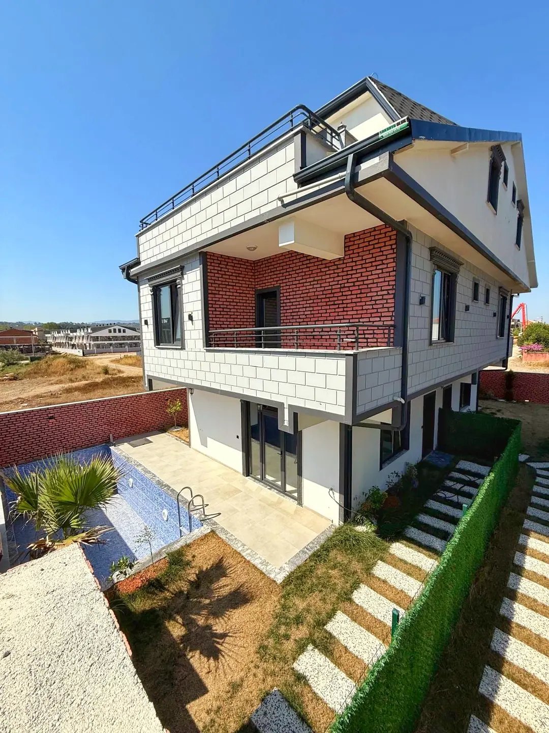 DENİZE 2.PARSEL, ÖN CEPHE, HER KAT DENİZ MANZARALI, HAVUZLU 4+1 TRİPLEKS VİLLA! KOCAALİ ALANDERE MH — Satılık Villa, Kocaali