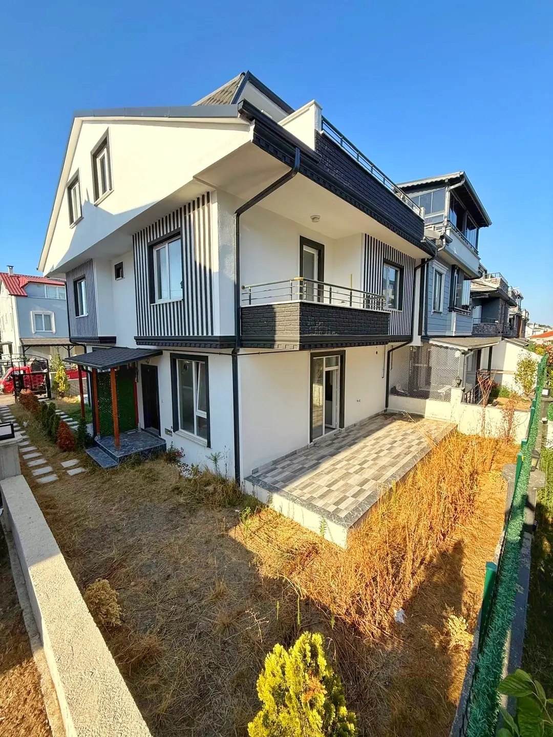 FİYAT/PERFORMANS 3+1 TRİPLEKS VİLLA! EBEVEYN BANYOLU, KOMBİ PETEK! KOCAALİ YALI MH — Satılık Villa, Kocaali