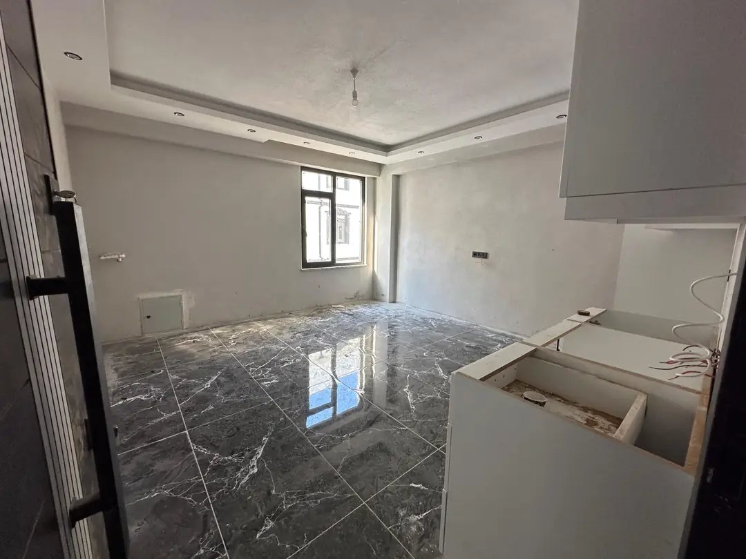 YERDEN ISITMA, OTOPARKLI, SİTE İÇİ, DENİZE YÜRÜME MESAFESİ 1+1 DAİRE! YAYLA MH — Satılık Daire, Kocaali